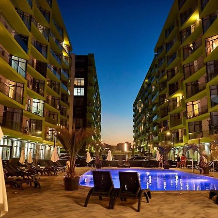 Vintage Breeze Apartment - Spa Pools Resort Мамая Екстер'єр фото